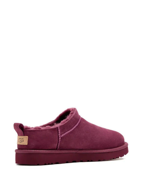 UGG
suede pull-tab slippers