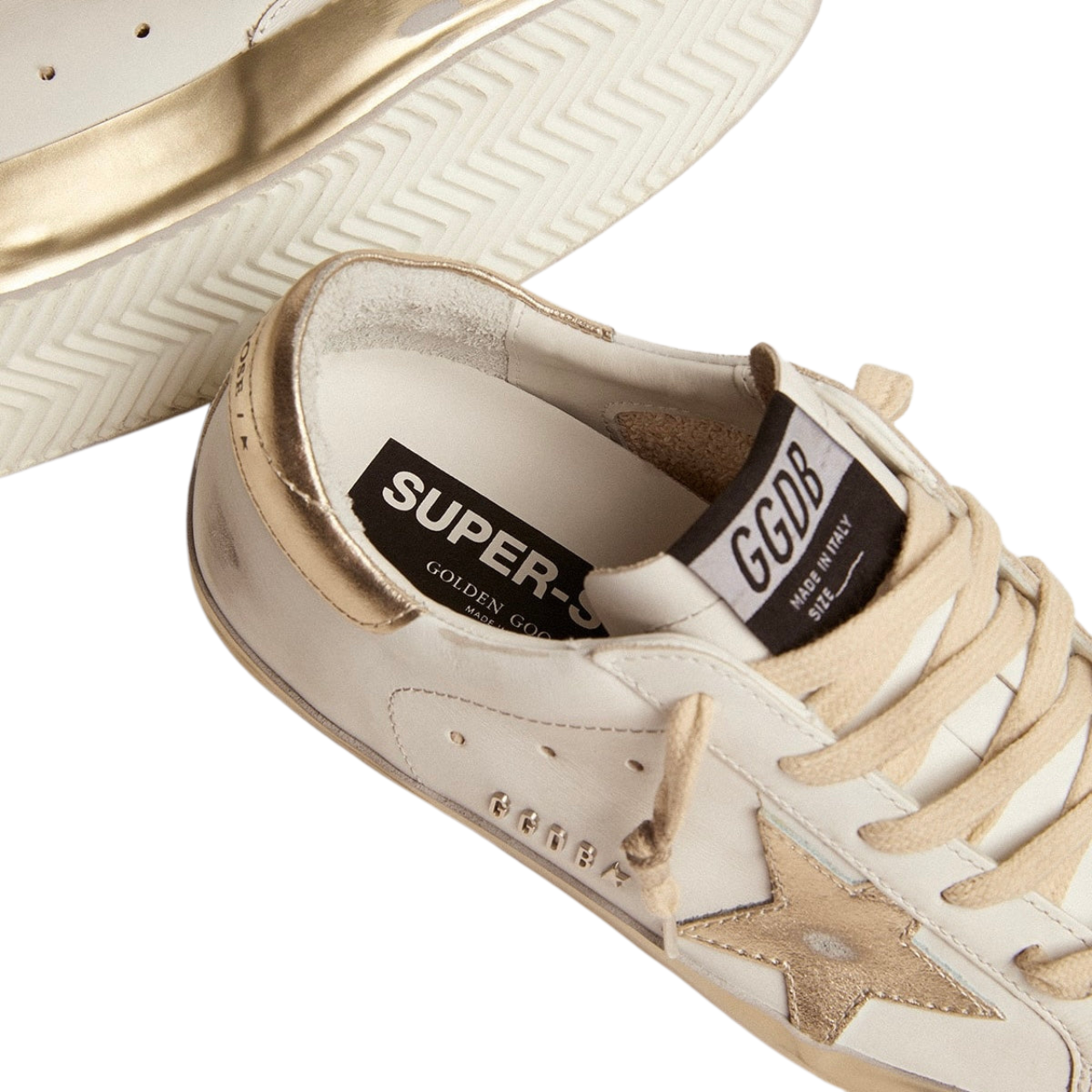 Golden Goose Super-Star with gold sparkle foxing and metal stud lettering(Women's)
