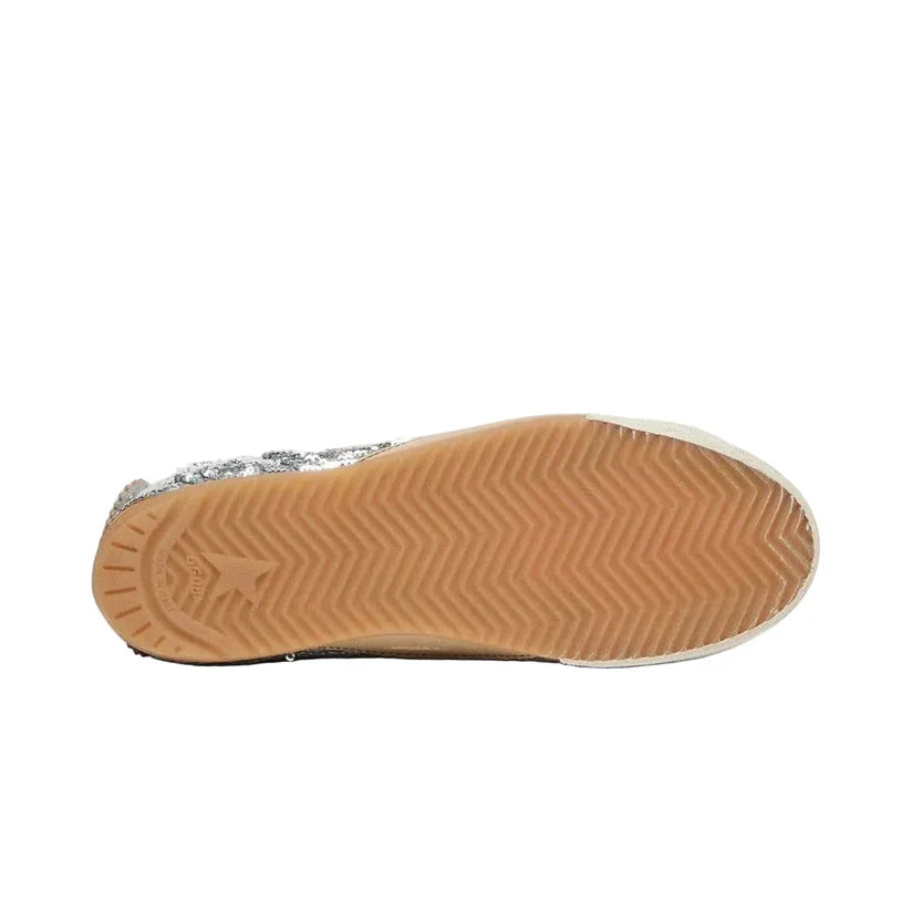 Golden Goose True-Star in silver sequins with black star and silver leather heel tab(Women's)