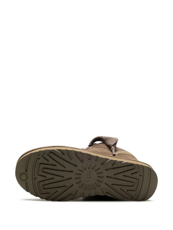 UGG
Lowmel "Hickory"