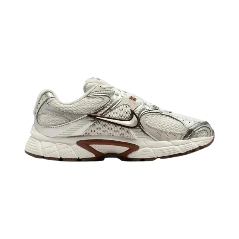 Nike V5 RNR Parachute Beige Metallic Pewter
